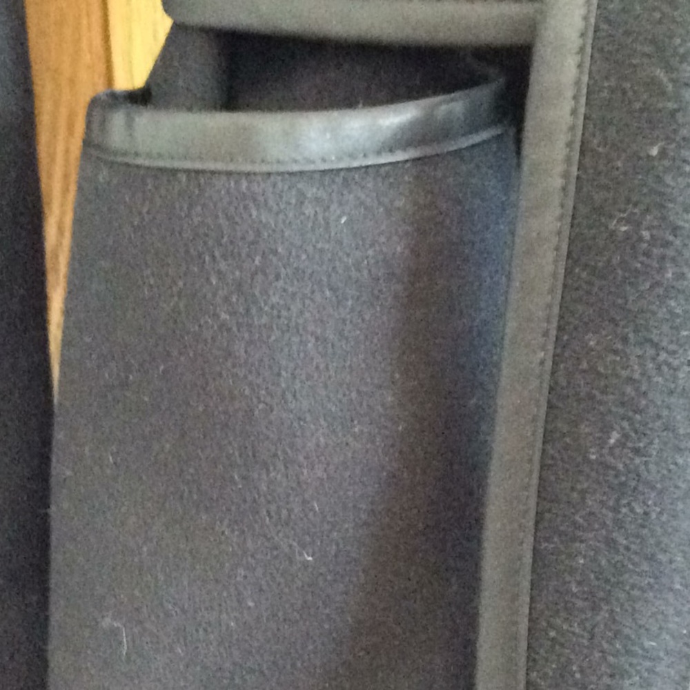 Talbots black wool coat with gray trim, size 4 - Picture 3 of 8